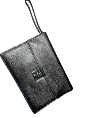 Salvatore Ferragamo Logo
Shoulder Bag Handheld Clutch
Leather Black